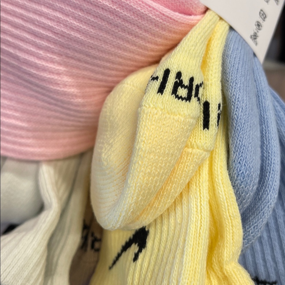 Nike Everyday Plus Socks - Light Gray and Yellow Pink and Purple Cream Tan 6pair - Picture 8 of 16